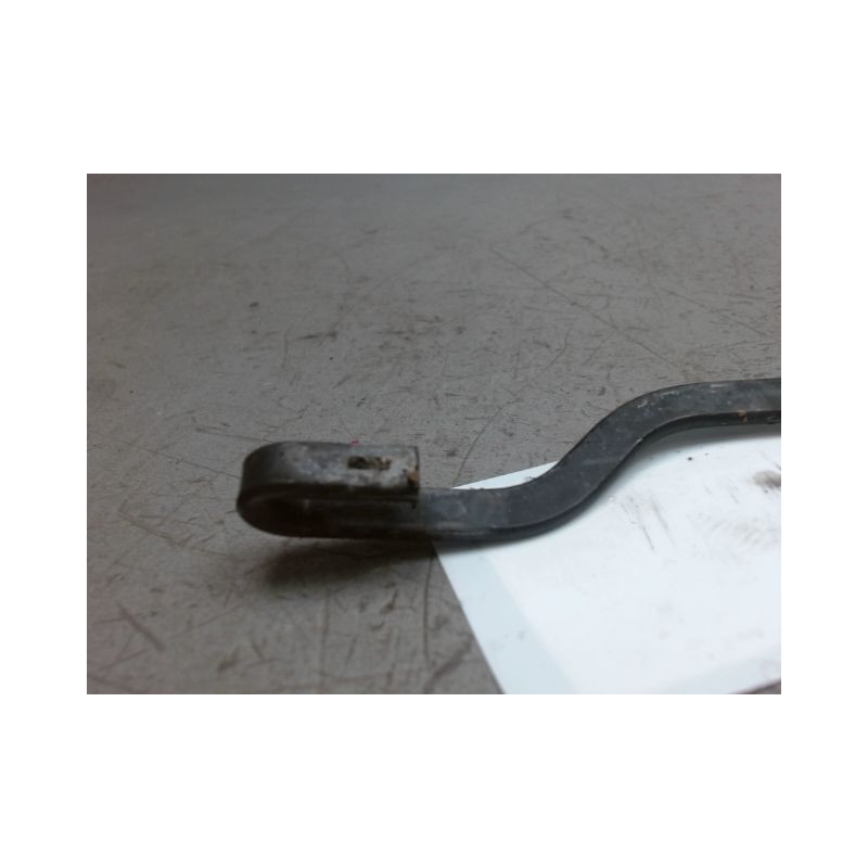 BRAS ESSUIE-GLACE AVANT DROIT FORD FOCUS 98-04