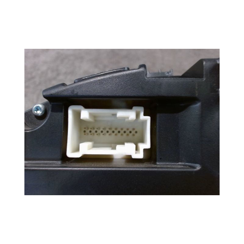 BLOC COMPTEURS MERCEDES CLASSE A 2004-
