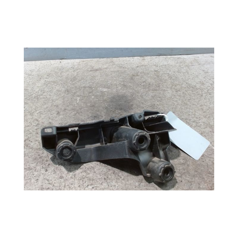 SUPPORT PARE-CHOC ARD PEUGEOT 308 2011-