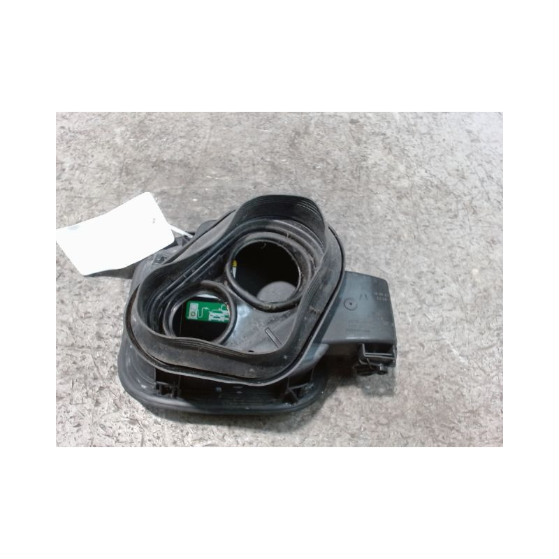 VOLET DE TRAPPE CARBURANT FORD FOCUS 2008-