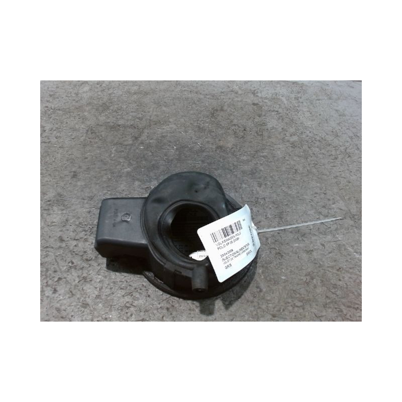 VOLET DE TRAPPE CARBURANT VOLKSWAGEN POLO 2005-