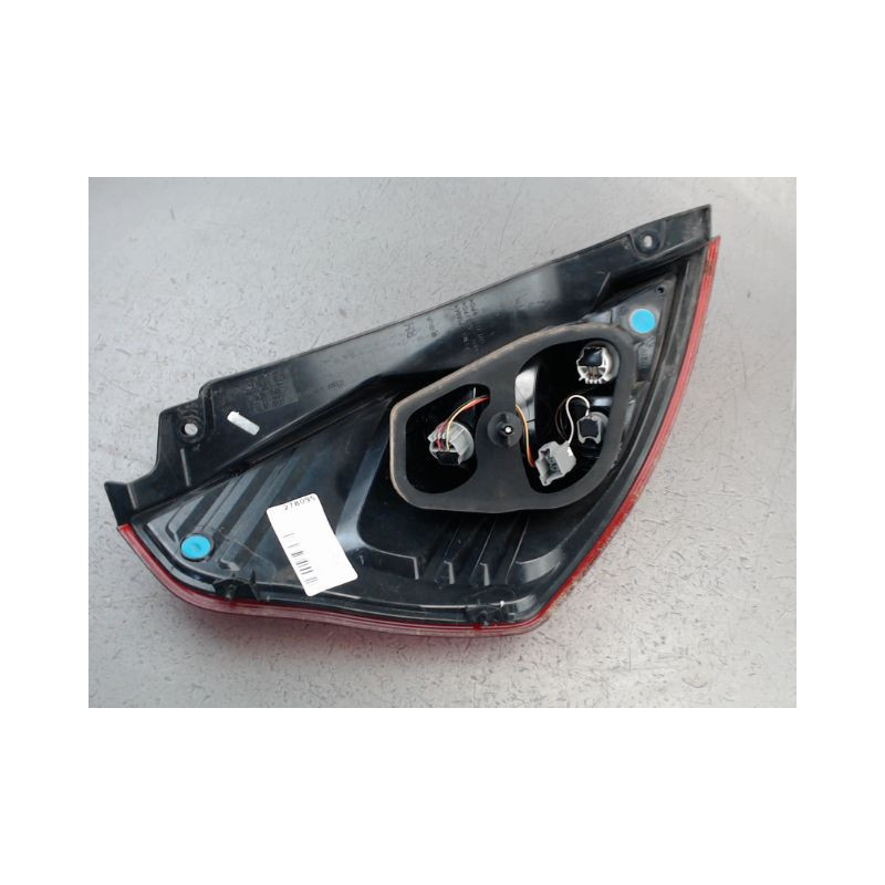 FEU ARRIERE DROIT FORD FIESTA
