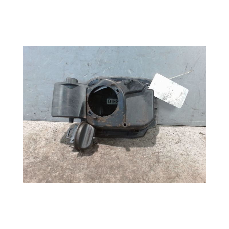 VOLET DE TRAPPE CARBURANT RENAULT CLIO III 2010-
