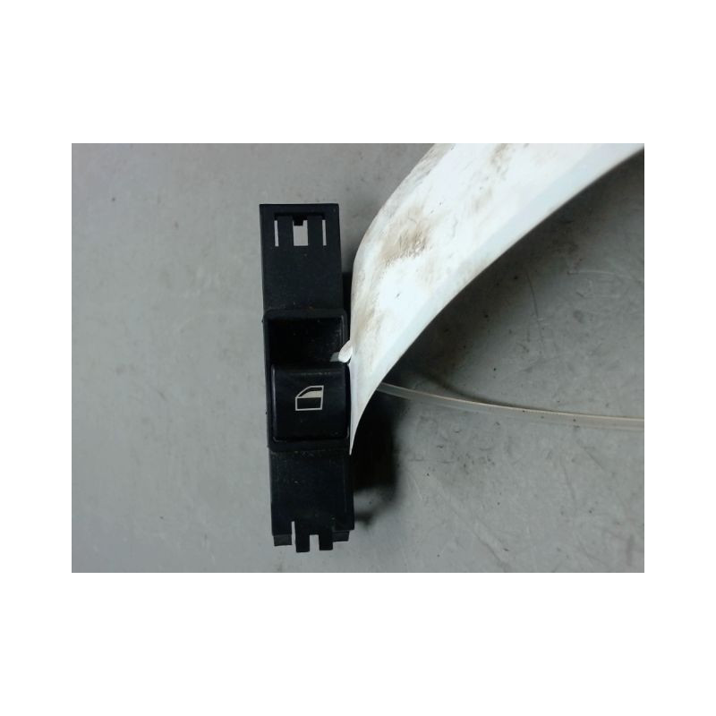 COMMANDE LEVE-GLACE PORTE AVD BMW SERIE 3 TOURING (E46) 2001-