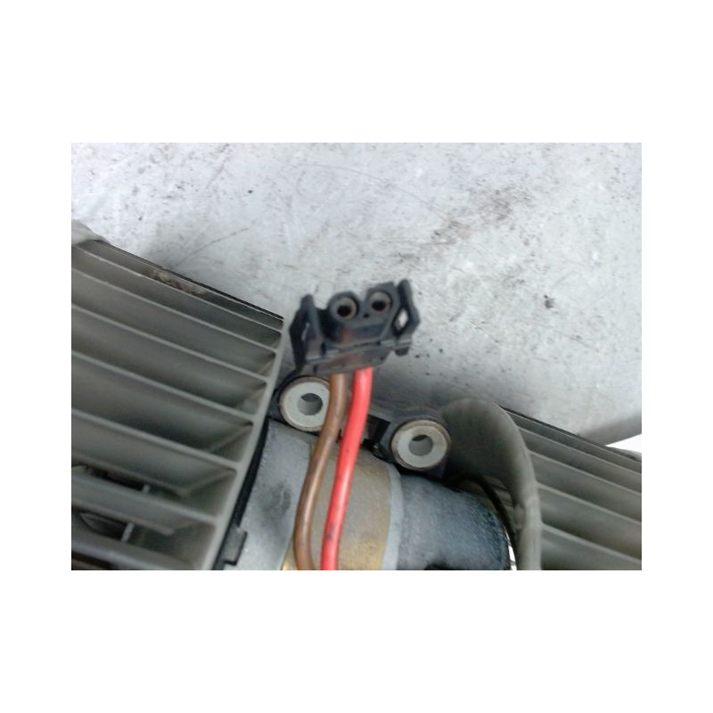 MOTEUR VENTILATEUR CHAUFFAGE BMW SERIE 3 TOURING (E46) 2001-
