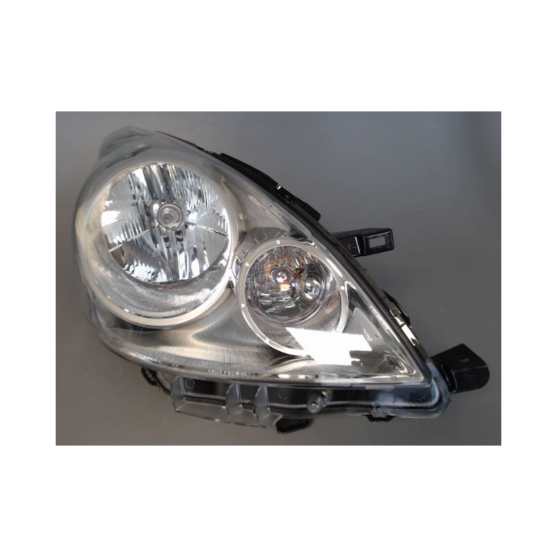 PHARE DROIT NISSAN NOTE