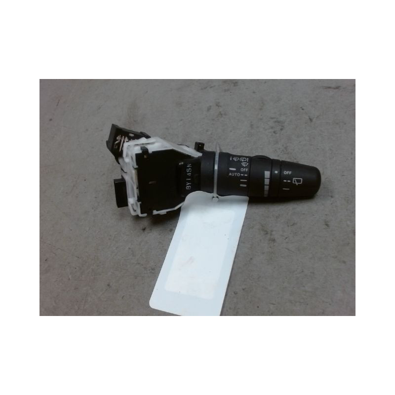 COMMANDE ESSUIE GLACE NISSAN NOTE