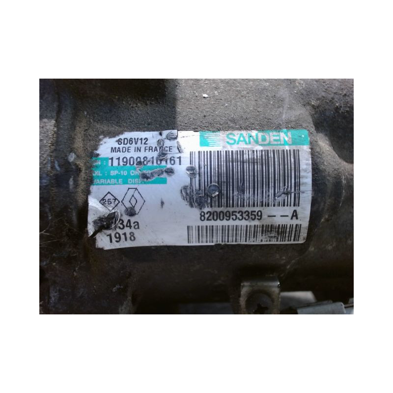 COMPRESSEUR AIR CONDITIONNE RENAULT CLIO III 2010-