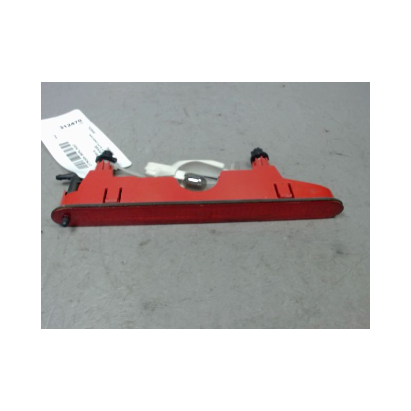 FEUX STOP SUPPLEMENTAIRE CITROEN BERLINGO