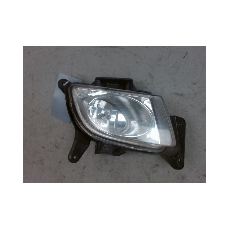 PHARE ANTIBROUILLARD AVANT DROIT HYUNDAI I 30 2007-