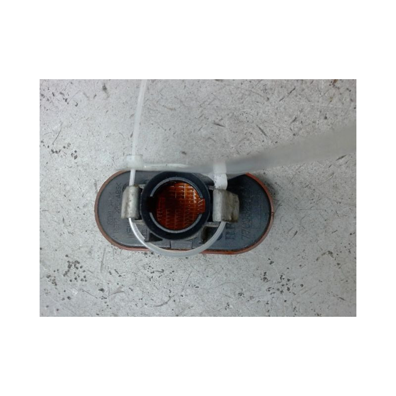 REPETITEUR AILE GAUCHE RENAULT CLIO II PH.1 98-2001