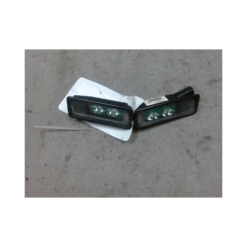 ECLAIREUR PLAQUE DE POLICE VOLKSWAGEN POLO