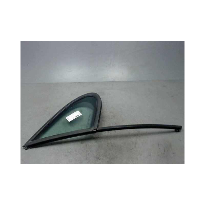 GLACE FIXE PORTE AVD PEUGEOT 207