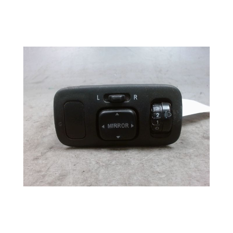 COMMANDE RETROVISSEUR EXTERIEUR ELECTRIQUE TOYOTA YARIS -2003