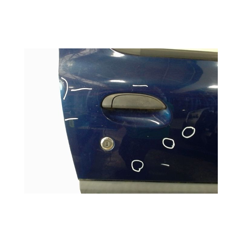 PORTE AVANT DROIT RENAULT CLIO II PH.2 01-06