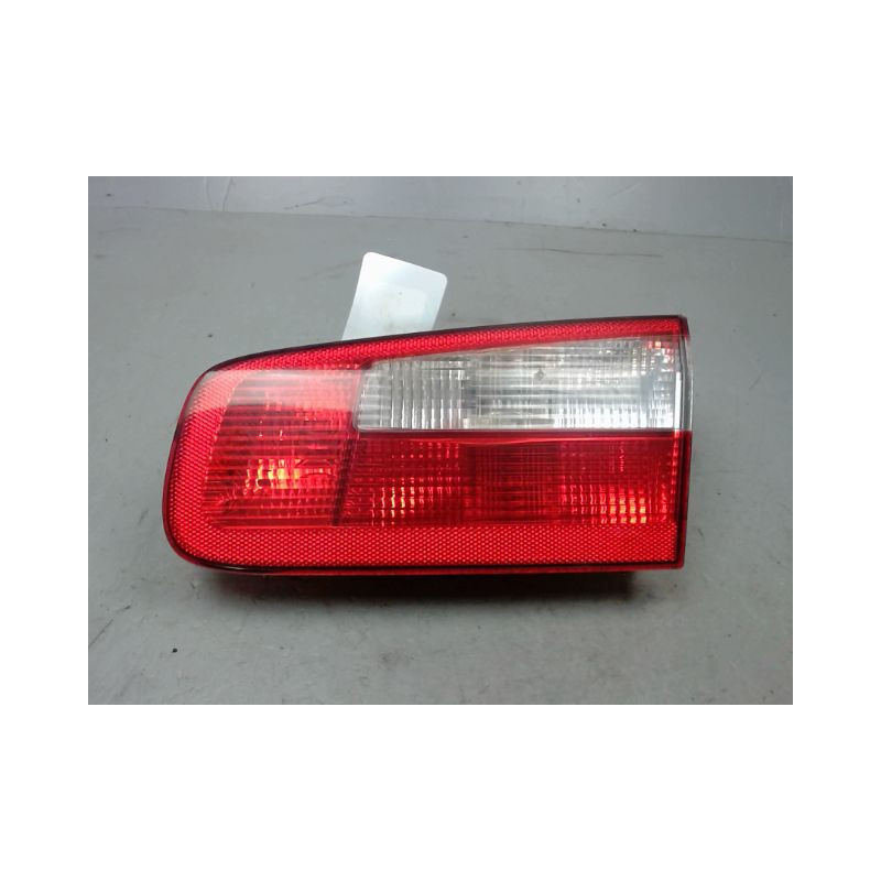 FEU ARRIERE INTERIEUR DROIT RENAULT LAGUNA