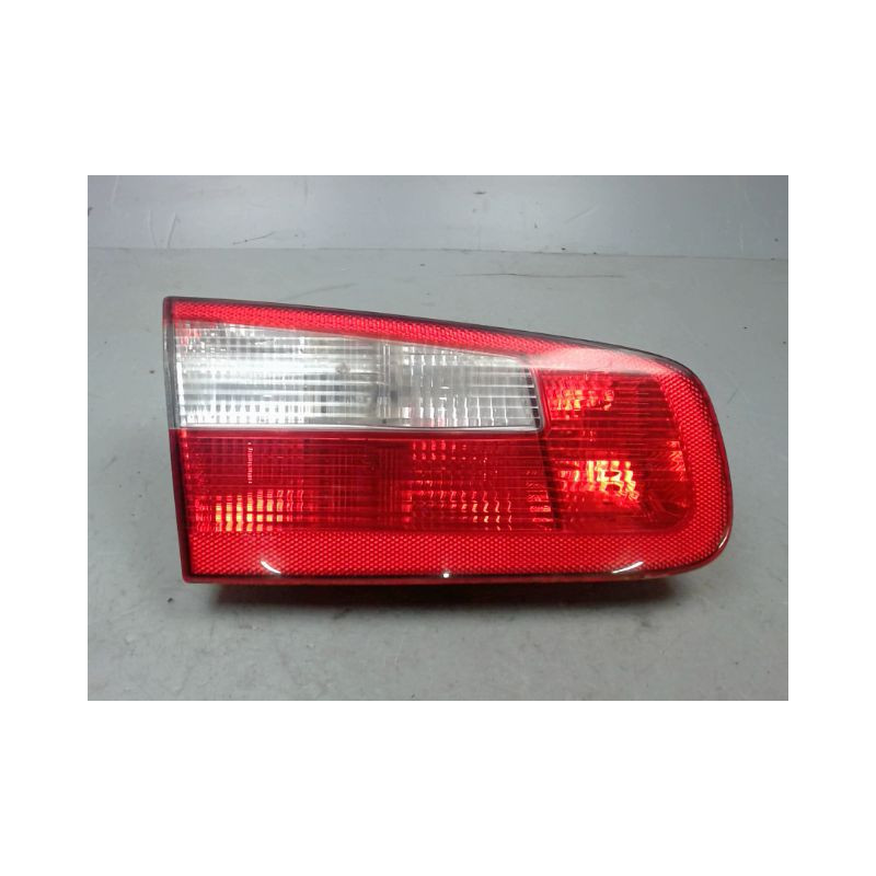 FEU ARRIERE INTERIEUR GAUCHE RENAULT LAGUNA