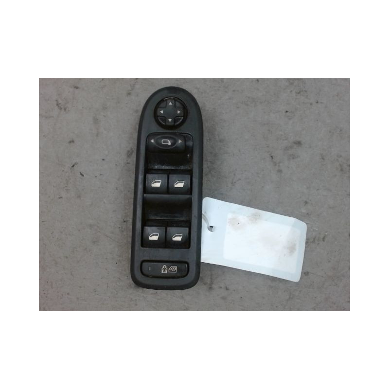 COMMANDE LEVE-GLACE PORTE AVG PEUGEOT 308
