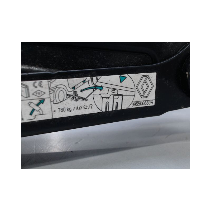 CRIC DACIA DUSTER