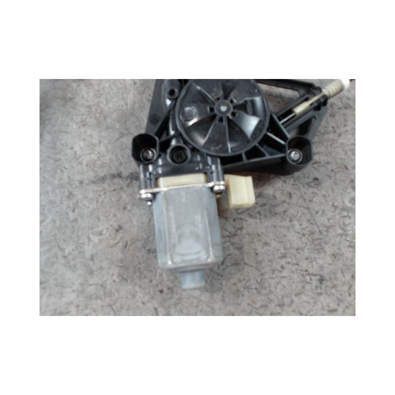 MECANISME+MOTEUR LEVE-GLACE AVANT DROIT VOLKSWAGEN GOLF