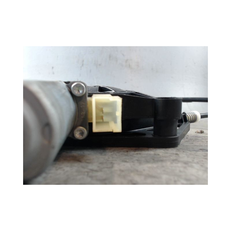 MECANISME+MOTEUR LEVE-GLACE AVANT DROIT VOLKSWAGEN GOLF
