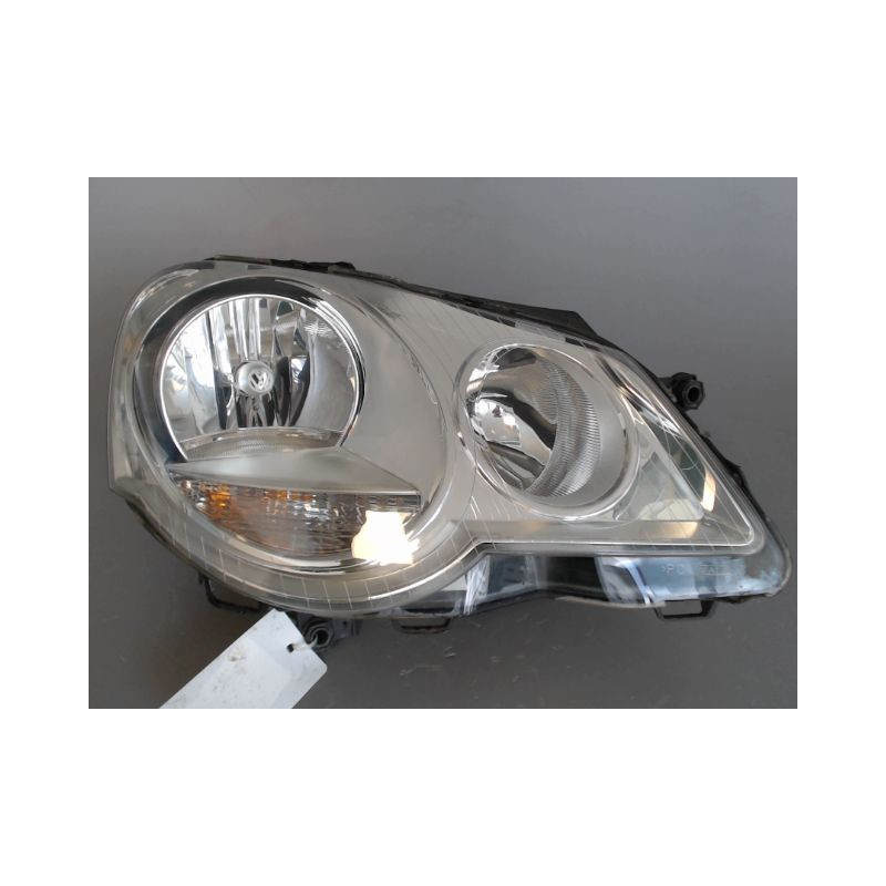PHARE DROIT VOLKSWAGEN POLO 2005-