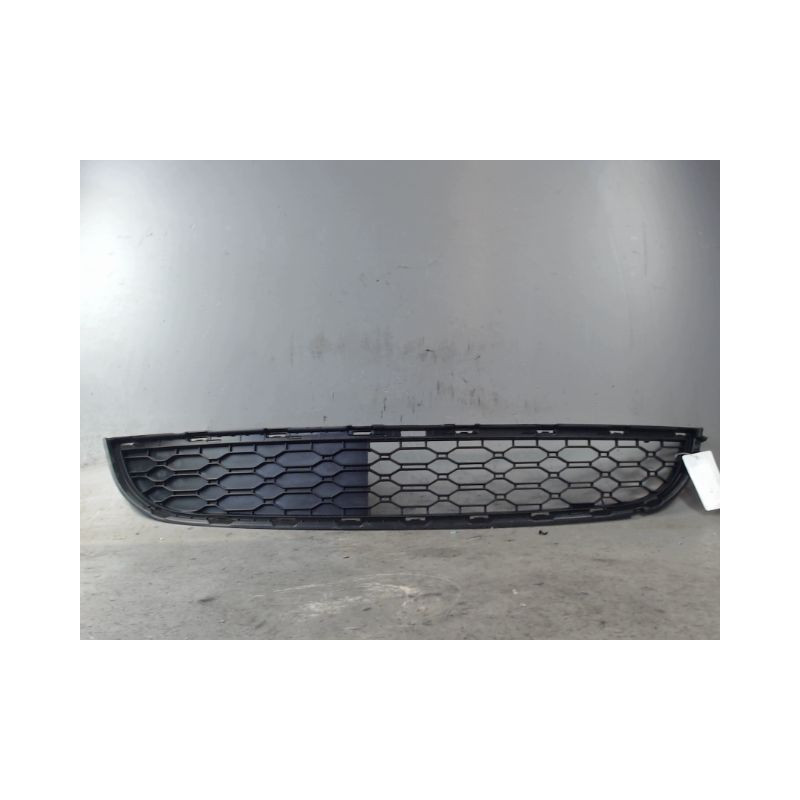 GRILLE PARE-CHOC AVANT RENAULT TWINGO 2 2010-