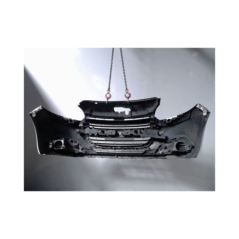 PARE-CHOC AVANT PEUGEOT 208