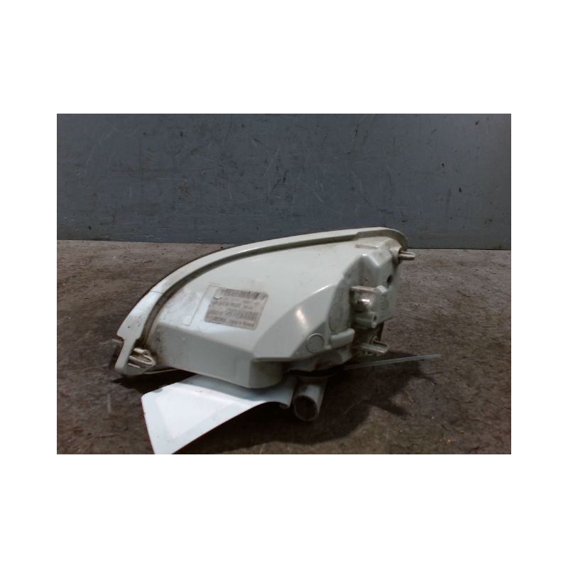 CLIGNOTANT DROIT RENAULT TWINGO 2 2010-