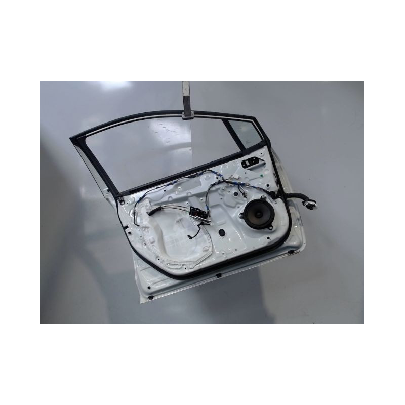 PORTE AVANT GAUCHE TOYOTA COROLLA 2004-