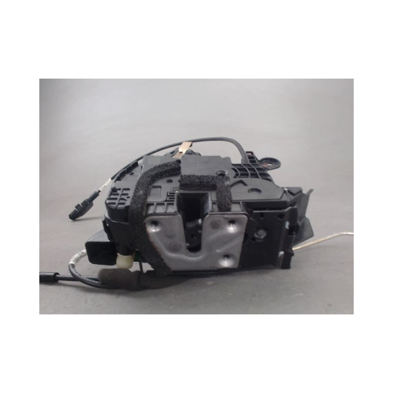 SYSTEME CONDAMNATION AVANT GAUCHE RENAULT TRAFIC