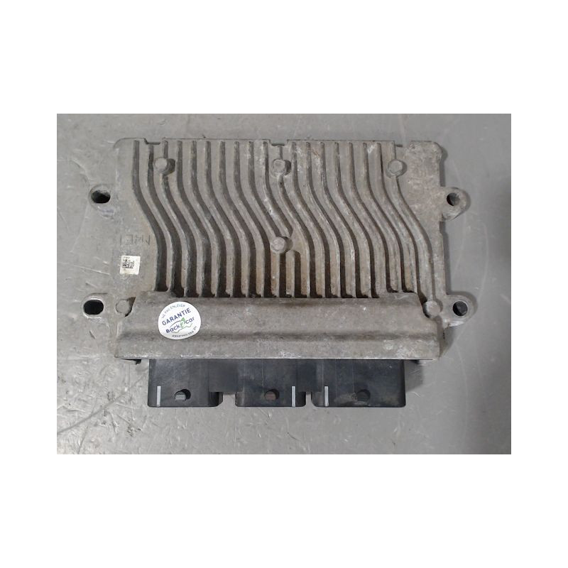 CALCULATEUR MOTEUR PEUGEOT 206