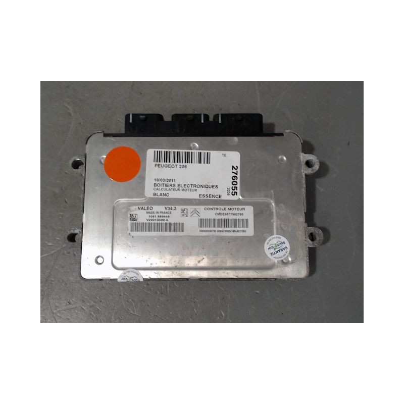 CALCULATEUR MOTEUR PEUGEOT 206