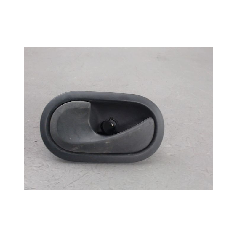 POIGNEE INTERIEURE PORTE AVANT GAUCHE RENAULT KANGOO