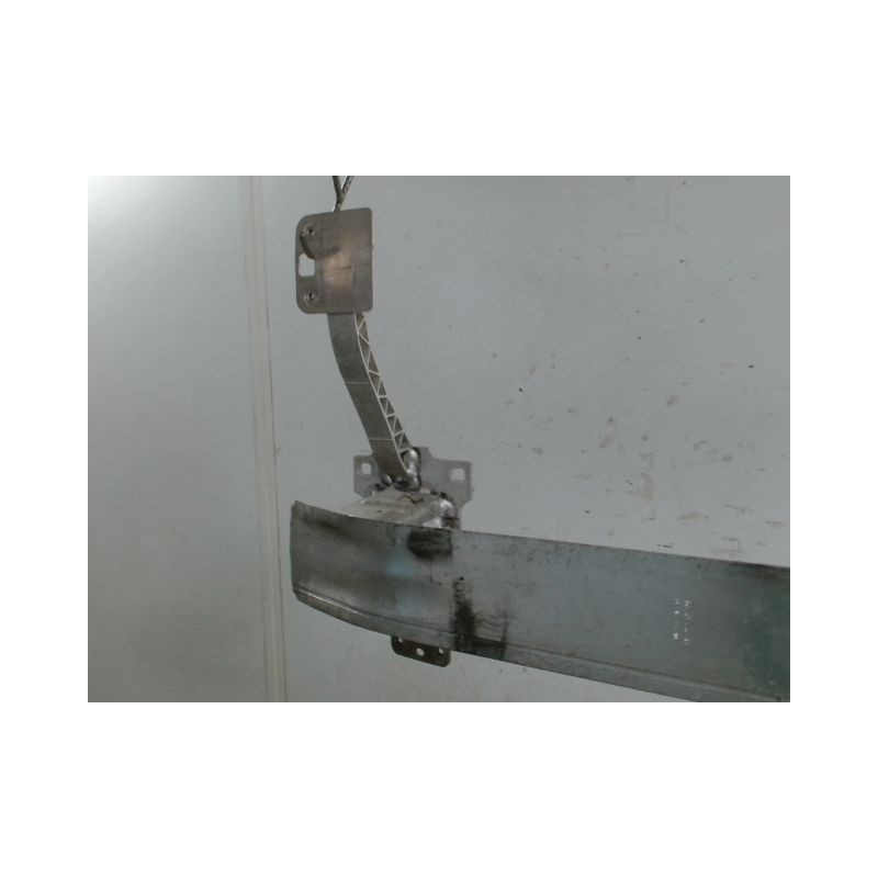 RENFORT PARE-CHOC AVANT PEUGEOT 2008