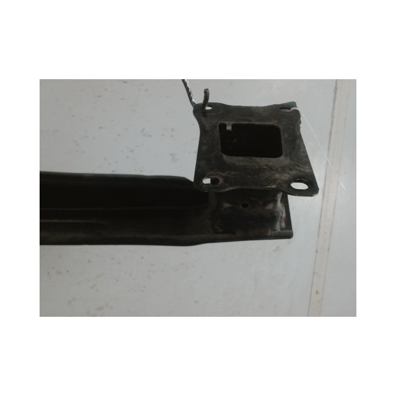 RENFORT PARE-CHOC ARRIERE  SEAT LEON