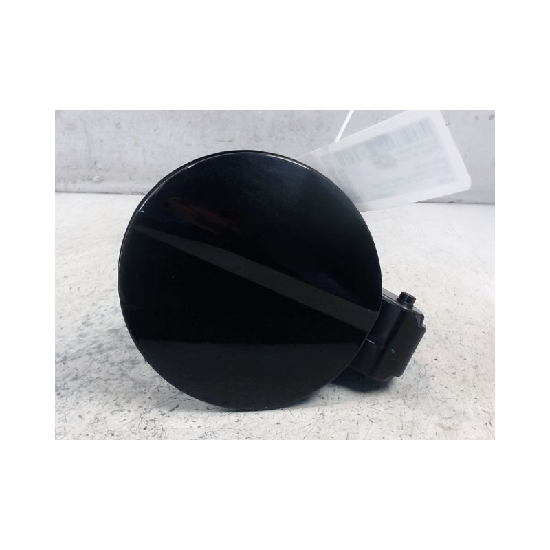 VOLET DE TRAPPE CARBURANT SKODA FABIA 2007-