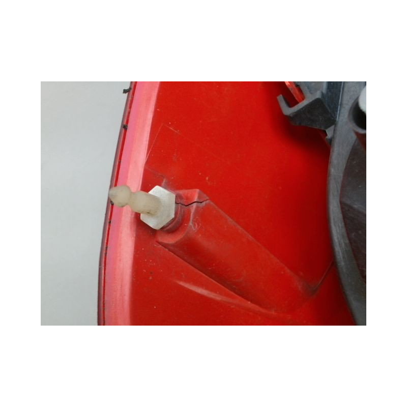 FEU ARRIERE DROIT RENAULT CLIO