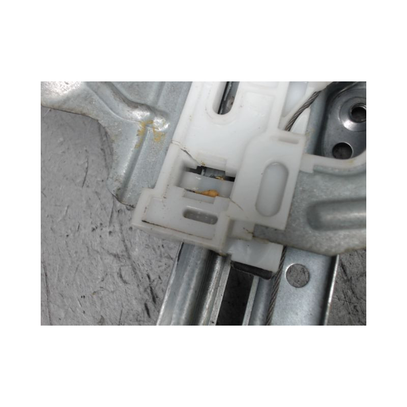MECANISME+MOTEUR LEVE-GLACE ARRIERE DROIT PEUGEOT 308
