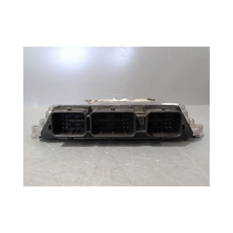 CALCULATEUR MOTEUR PEUGEOT 207 3P