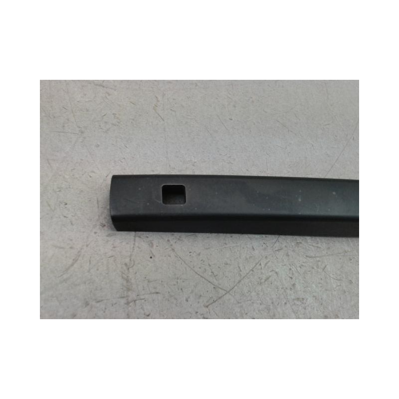BRAS ESSUIE-GLACE ARRIERE VOLKSWAGEN GOLF VI 2008-2013