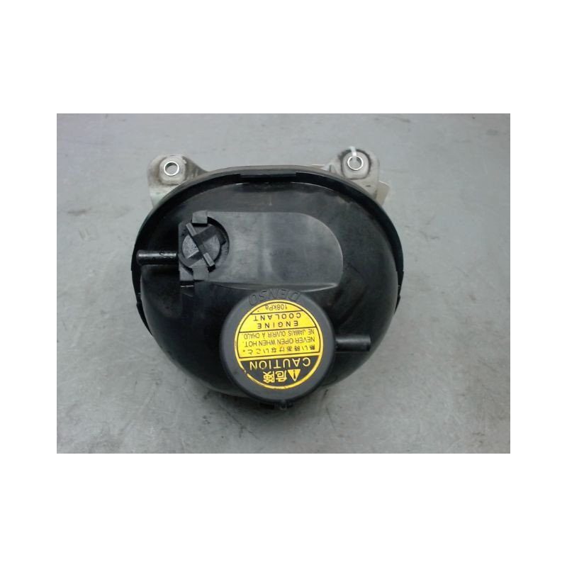 VASE EXPANSION TOYOTA AVENSIS 2003-