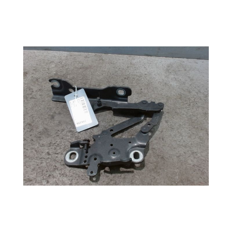 COMPAS DROIT CAPOT BMW SERIE 1