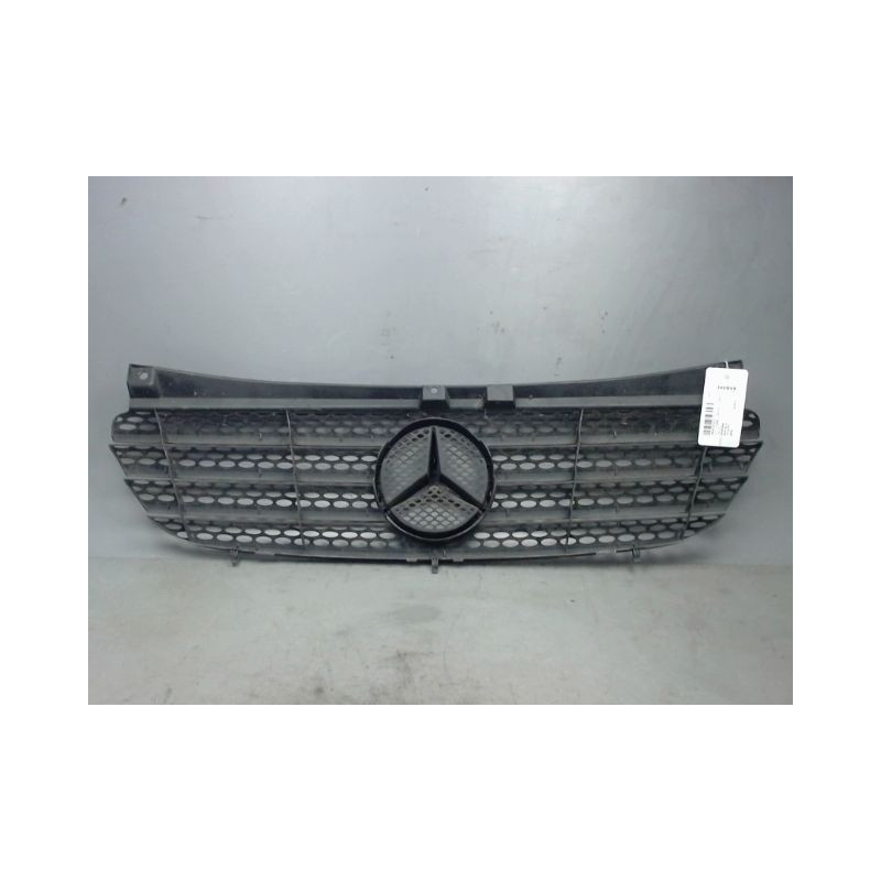 CALANDRE MERCEDES VITO COMBI LONG 2003-