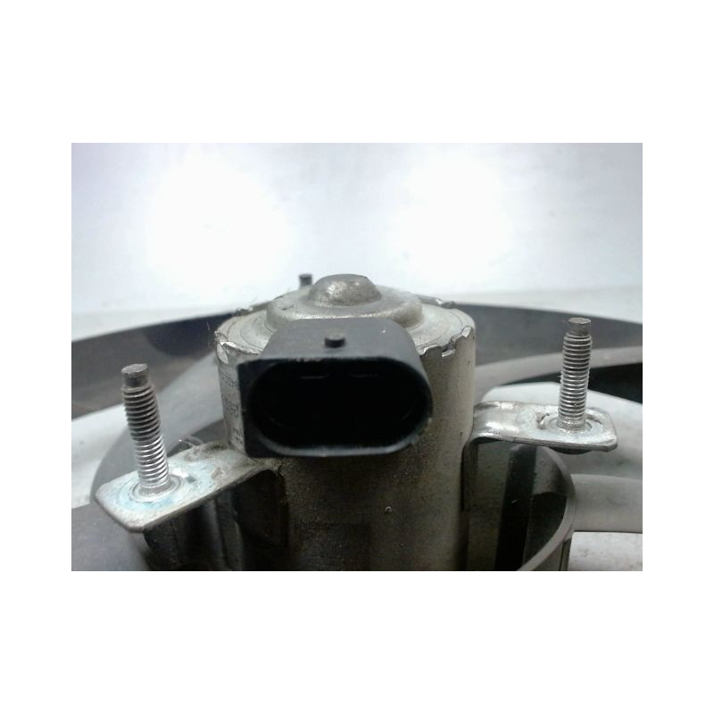 MOTEUR VENTILATEUR RADIATEUR PEUGEOT 206