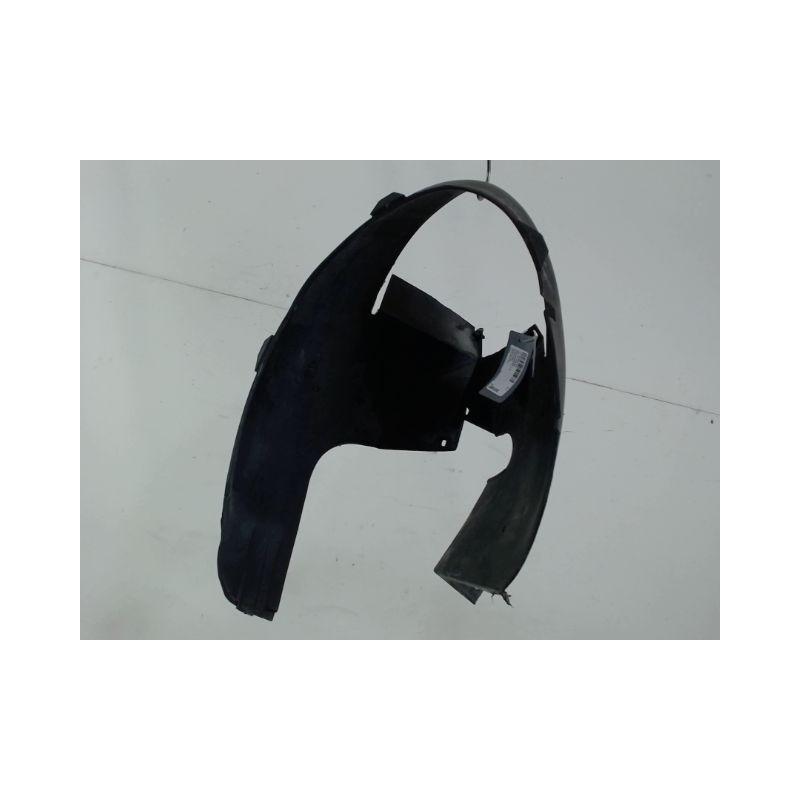 PARE-BOUE AVANT DROIT CITROEN ZX -94