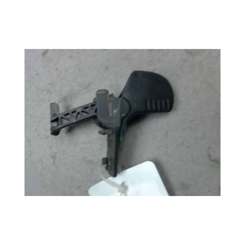 POIGNEE EXTERIEURE PORTE AVANT GAUCHE RENAULT TWINGO 93-98