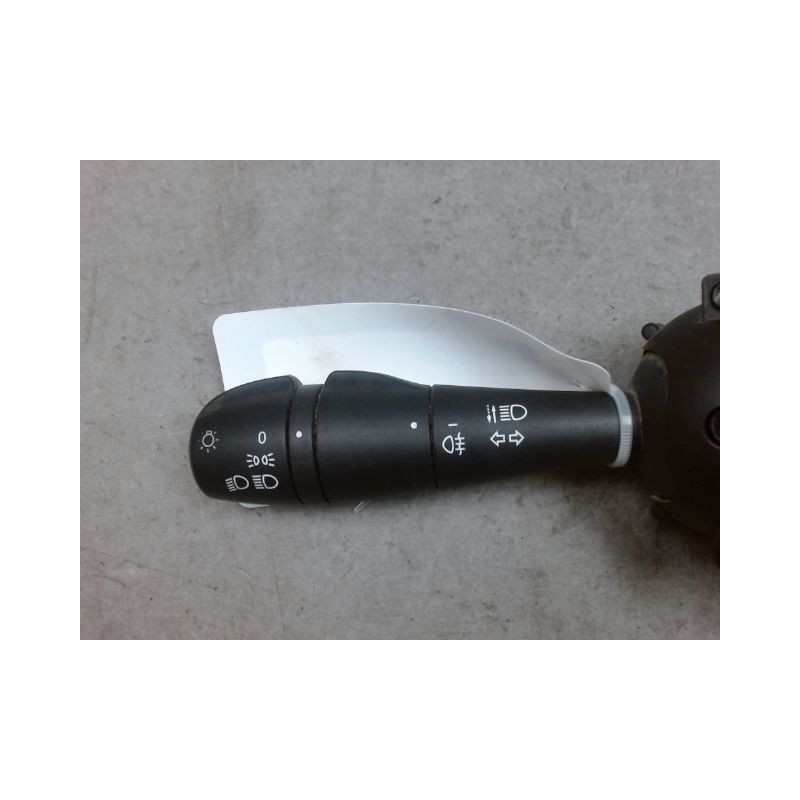 COMMANDE CLIGNOTANT RENAULT TRAFIC