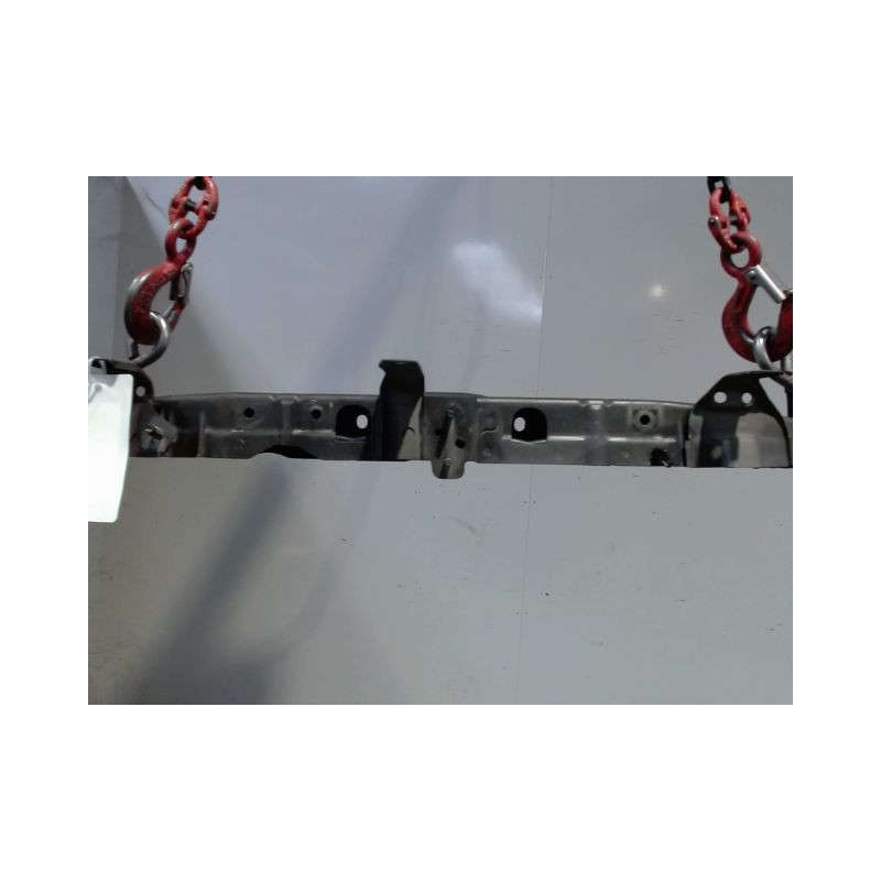 TRAVERSE SUPERIEURE ARMATURE AVANT NISSAN NOTE