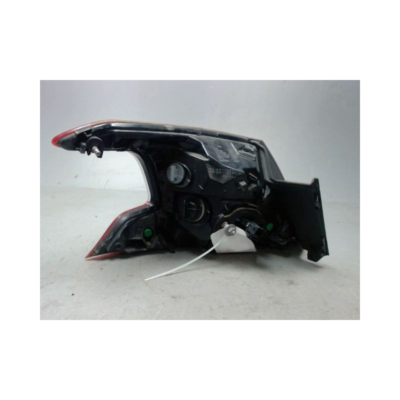 FEU ARRIERE DROIT PEUGEOT 308